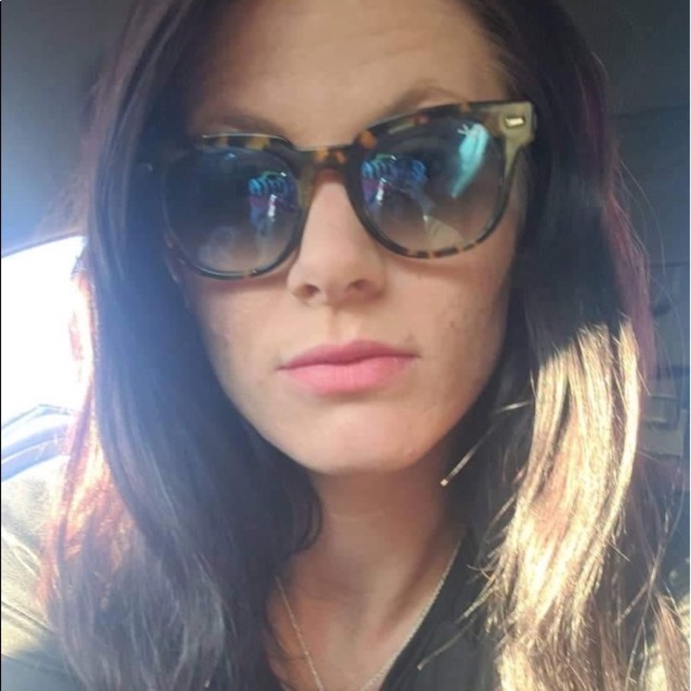 Meet your Posher, Cheyanna